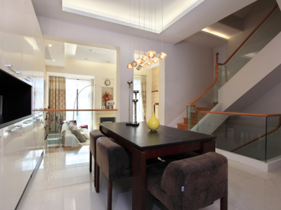 簡約時(shí)尚躍層住宅的室內(nèi)裝飾裝修藝術(shù)